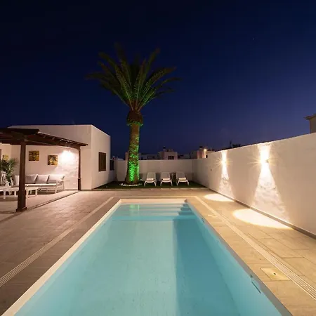 Villasue Villa *